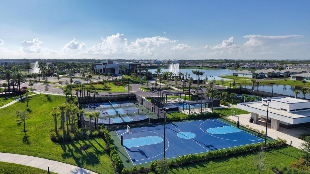 11959 SW Viridian Boulevard, Port Saint Lucie, FL 34987 Photo