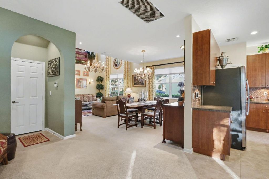 166 Catania Way, Royal Palm Beach, FL 33411 Photo