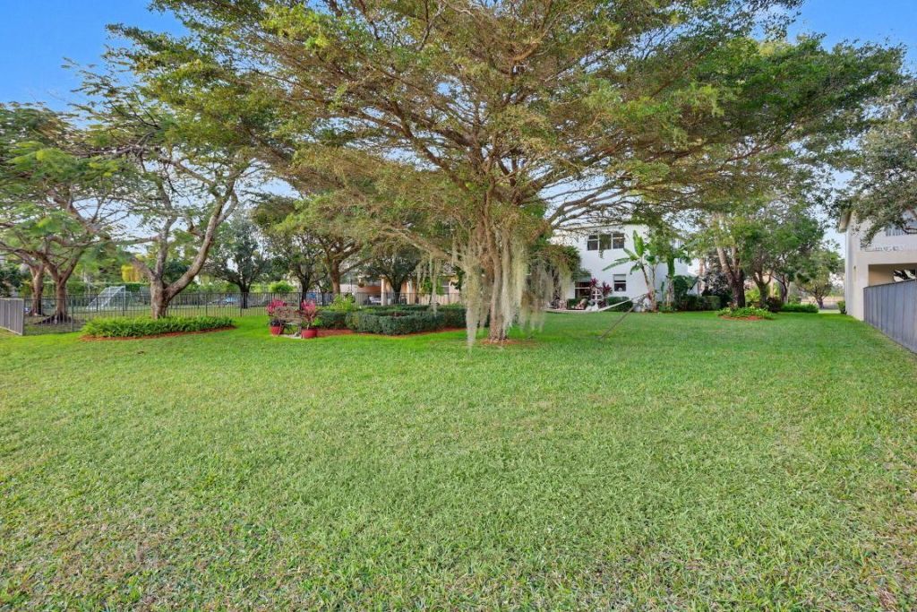 166 Catania Way, Royal Palm Beach, FL 33411 Photo