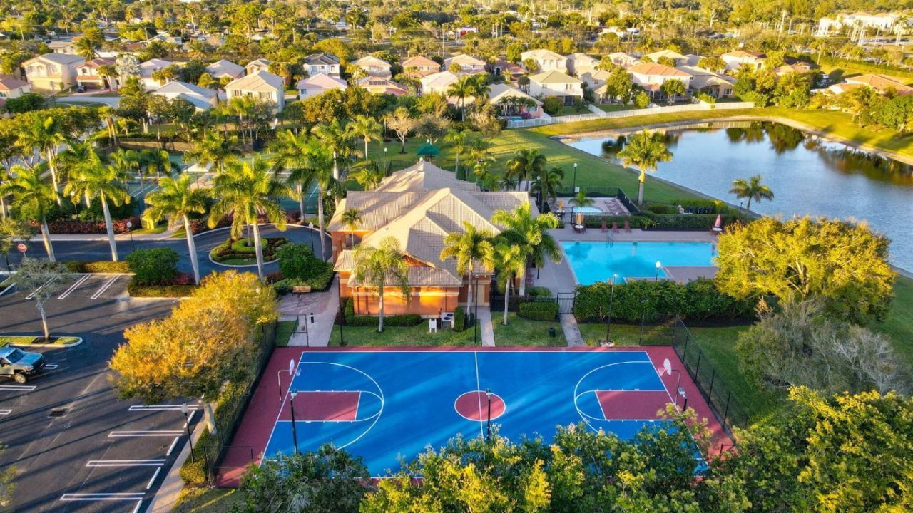 166 Catania Way, Royal Palm Beach, FL 33411 Photo