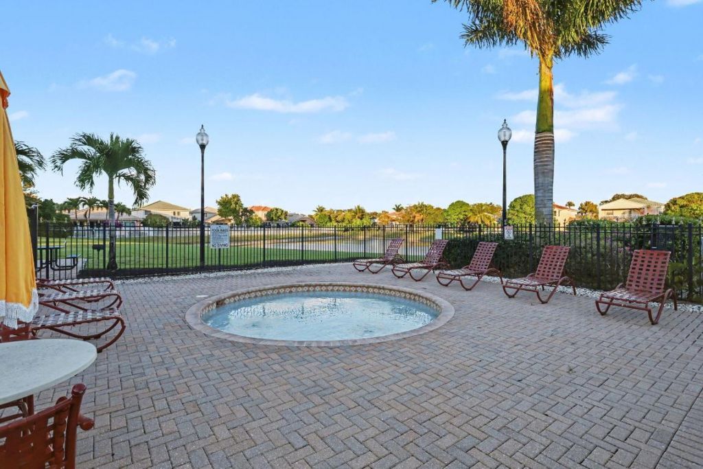 166 Catania Way, Royal Palm Beach, FL 33411 Photo