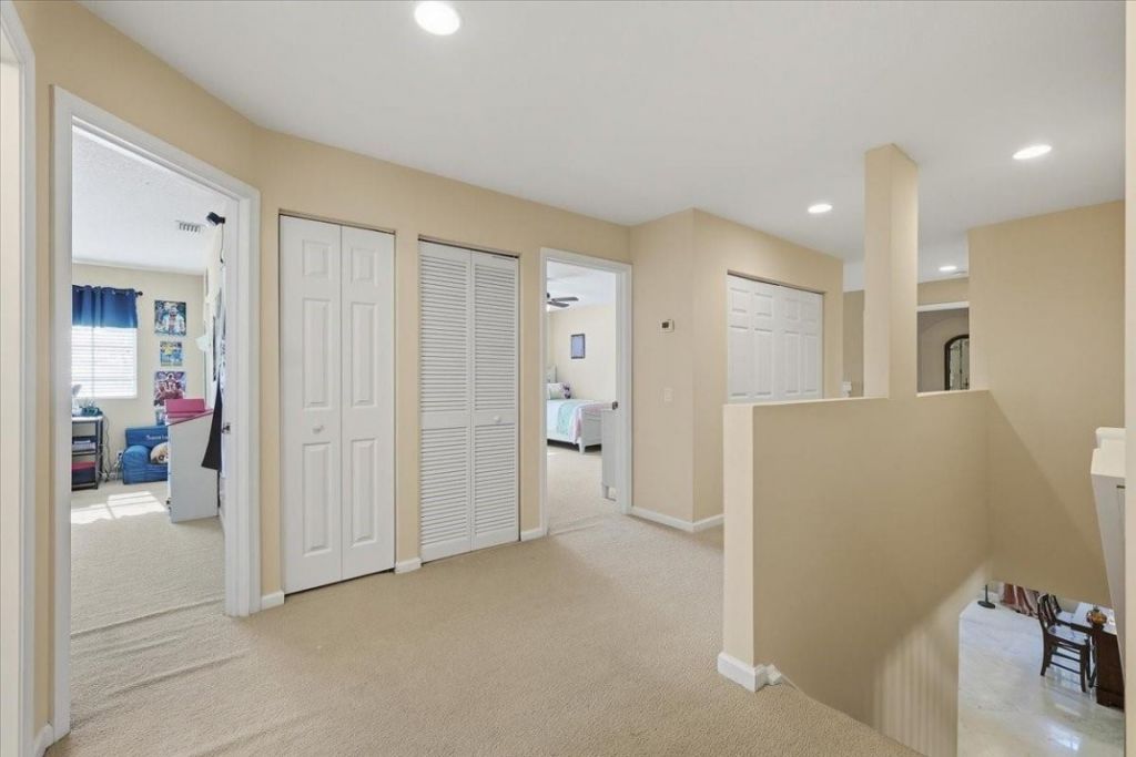 2444 Greenbrier Court, Weston, FL 33327 Photo