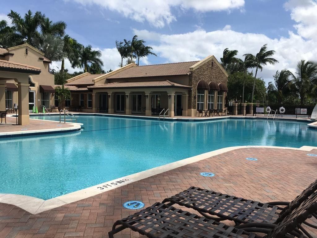 1690 NE 33rd Avenue, Unit 104-6, Homestead, FL 33033 Photo