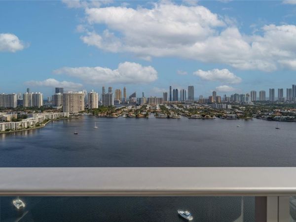 17301 Biscayne Blvd, Unit PH 7, Aventura, FL 33160