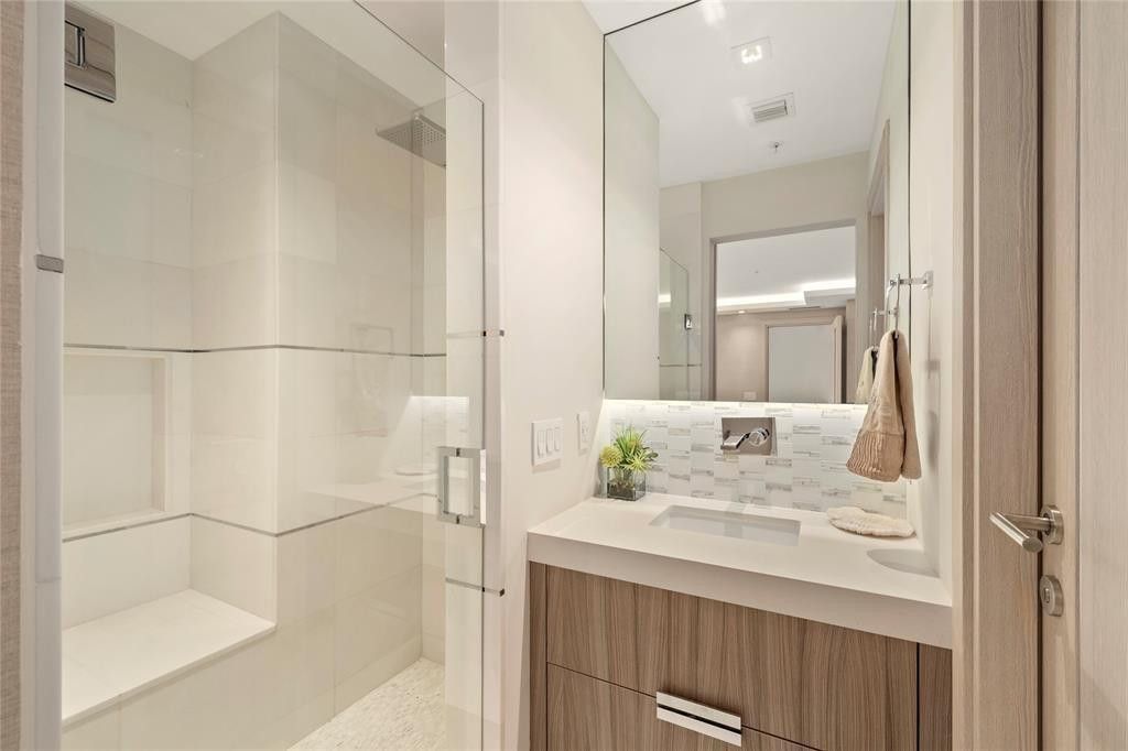 17301 Biscayne Blvd, Unit PH 7, Aventura, FL 33160 Photo