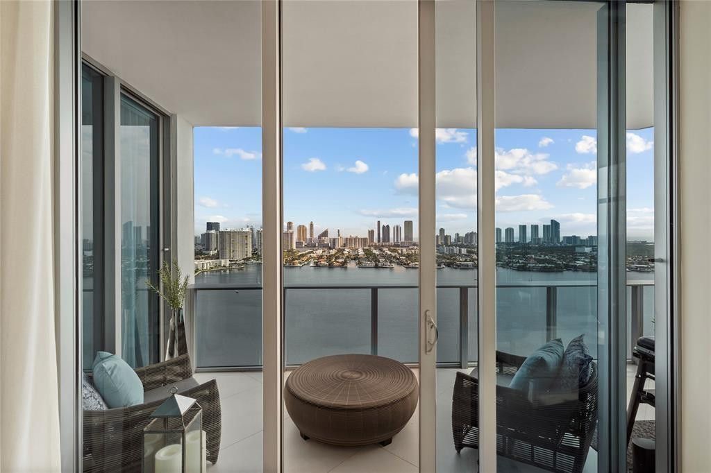 17301 Biscayne Boulevard, Unit Ph 7, Aventura, FL 33160 Photo