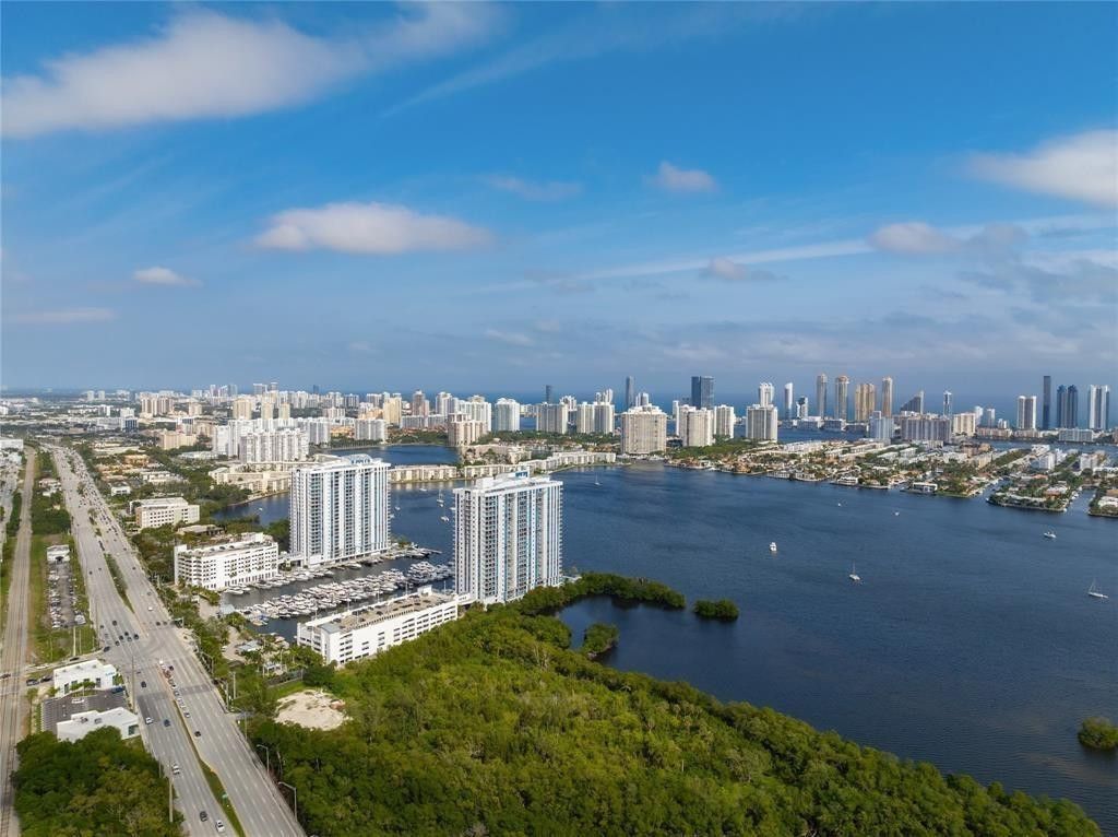17301 Biscayne Boulevard, Unit Ph 7, Aventura, FL 33160 Photo