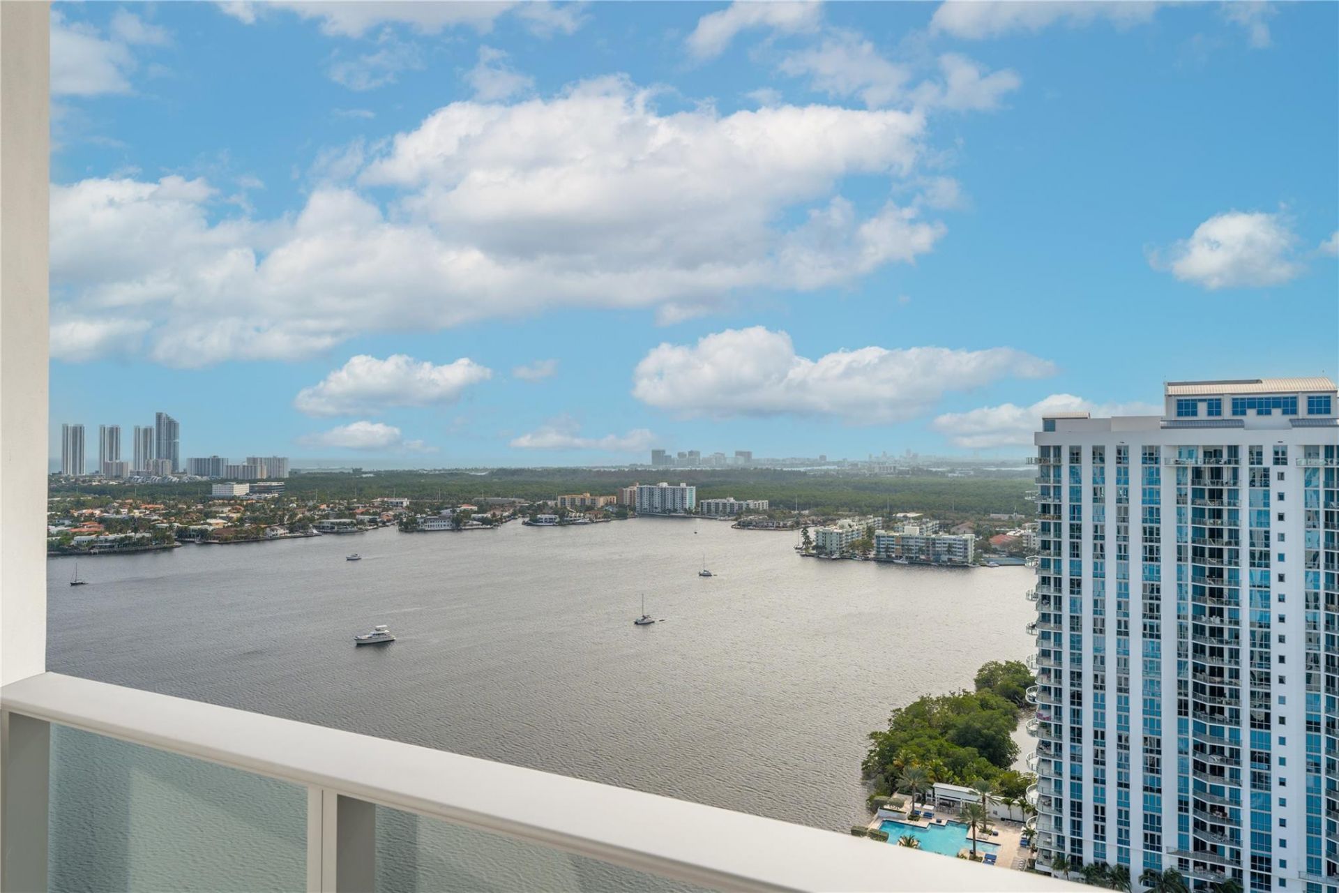 17301 Biscayne Boulevard, Unit Ph 7, Aventura, FL 33160 Photo