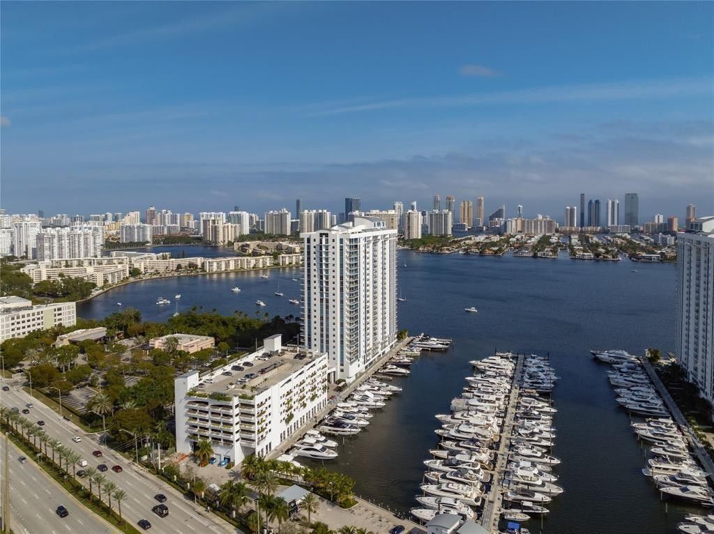 17301 Biscayne Boulevard, Unit Ph 7, Aventura, FL 33160 Photo