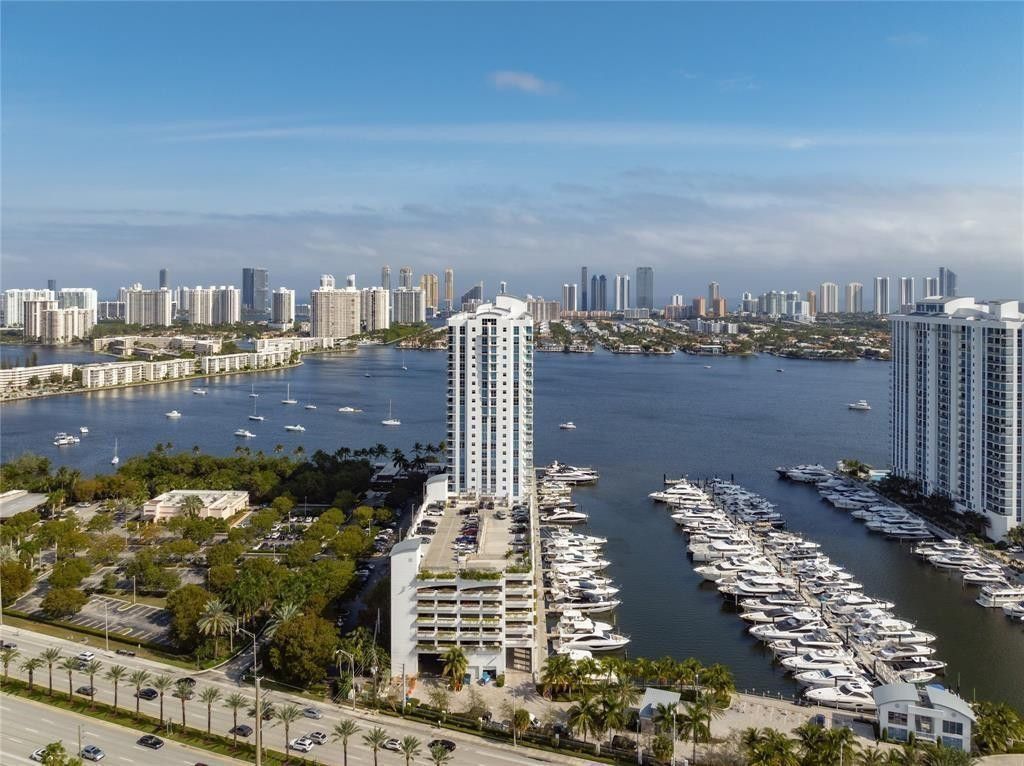 17301 Biscayne Boulevard, Unit Ph 7, Aventura, FL 33160 Photo
