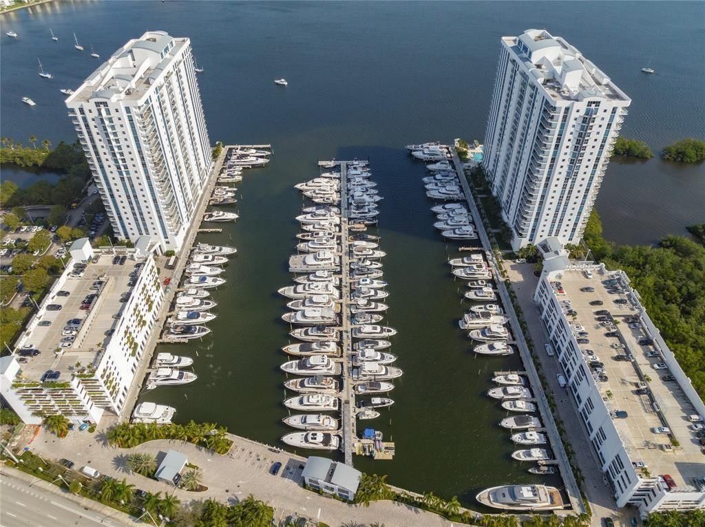 17301 Biscayne Boulevard, Unit Ph 7, Aventura, FL 33160 Photo