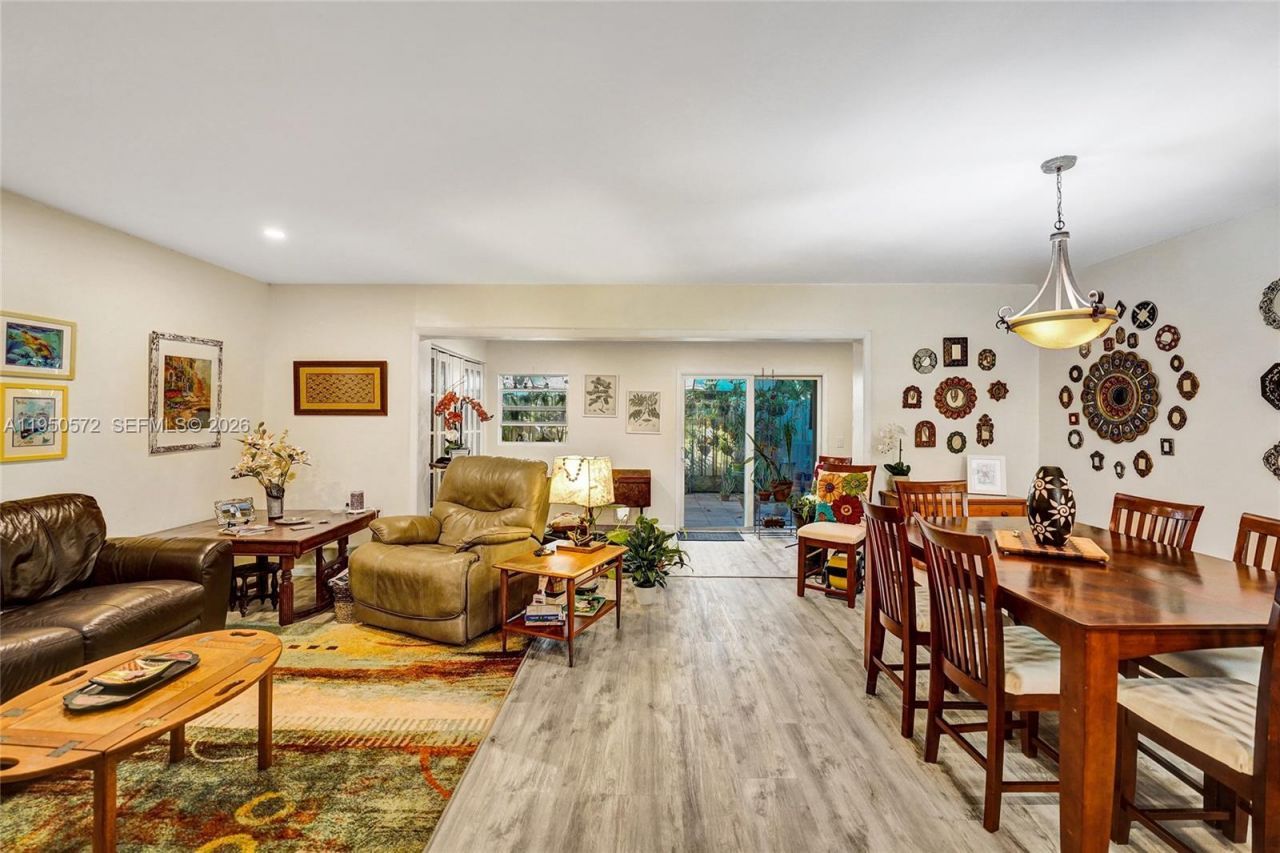 3302 Farragut St, Unit 5C, Hollywood, FL 33021 Photo