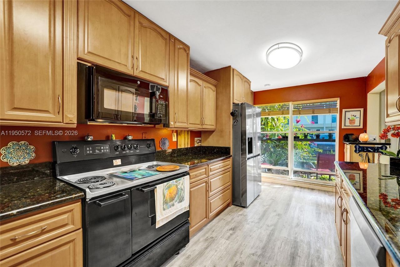 3302 Farragut St, Unit 5C, Hollywood, FL 33021 Photo