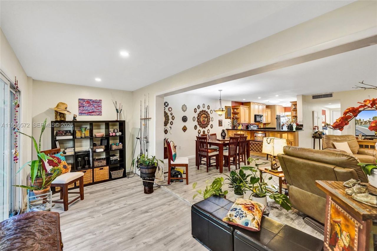 3302 Farragut St, Unit 5C, Hollywood, FL 33021 Photo