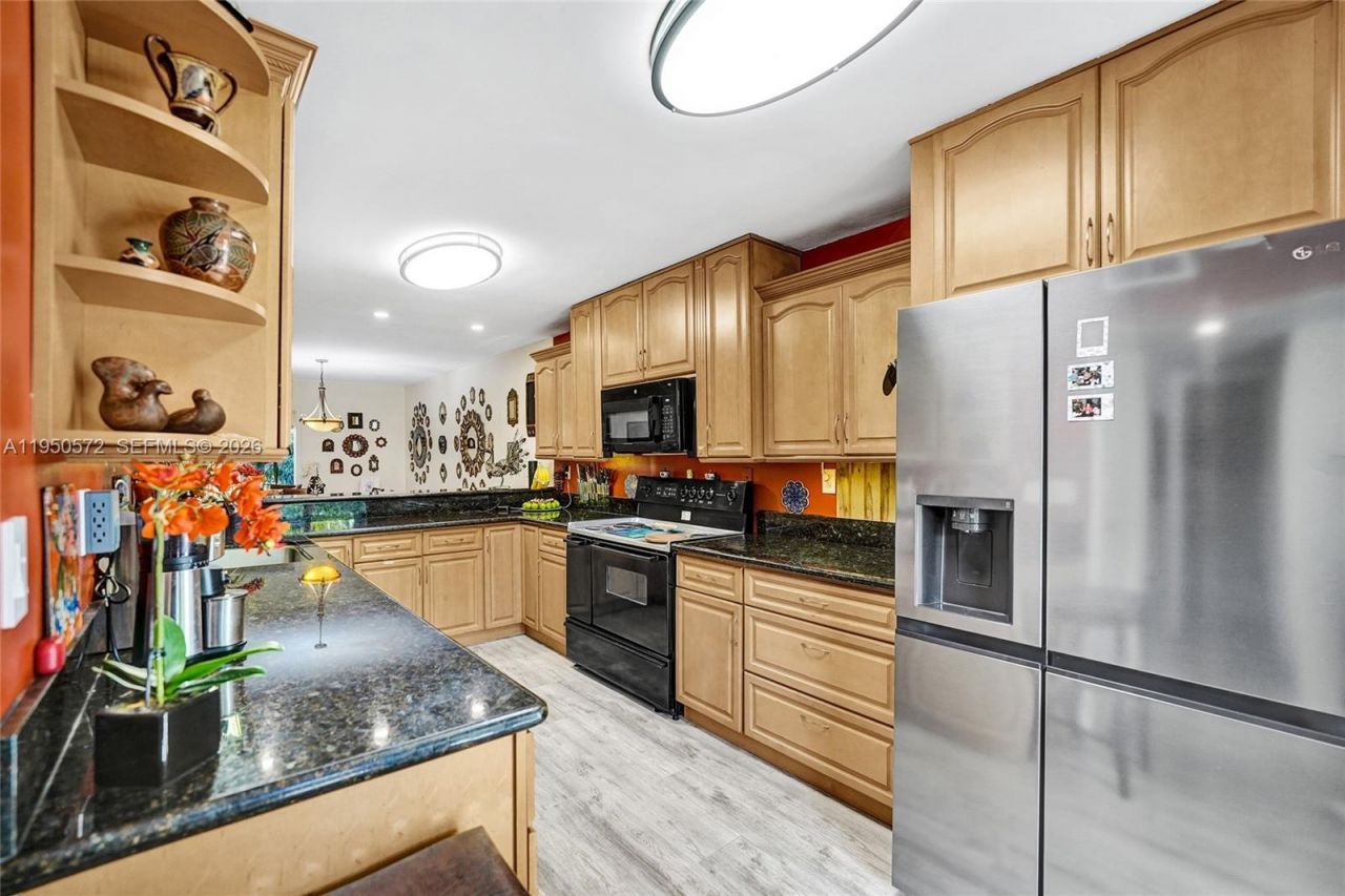 3302 Farragut St, Unit 5C, Hollywood, FL 33021 Photo