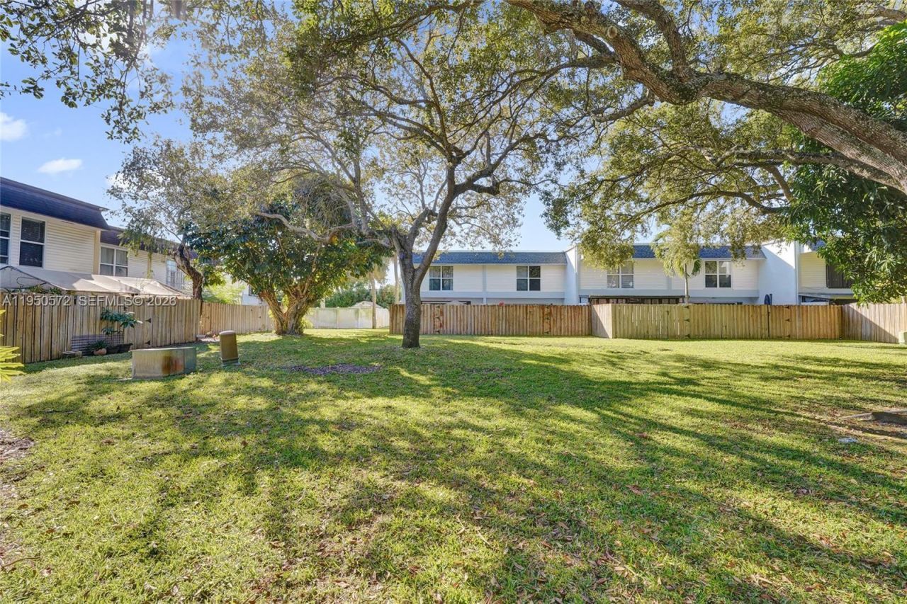 3302 Farragut St, Unit 5C, Hollywood, FL 33021 Photo