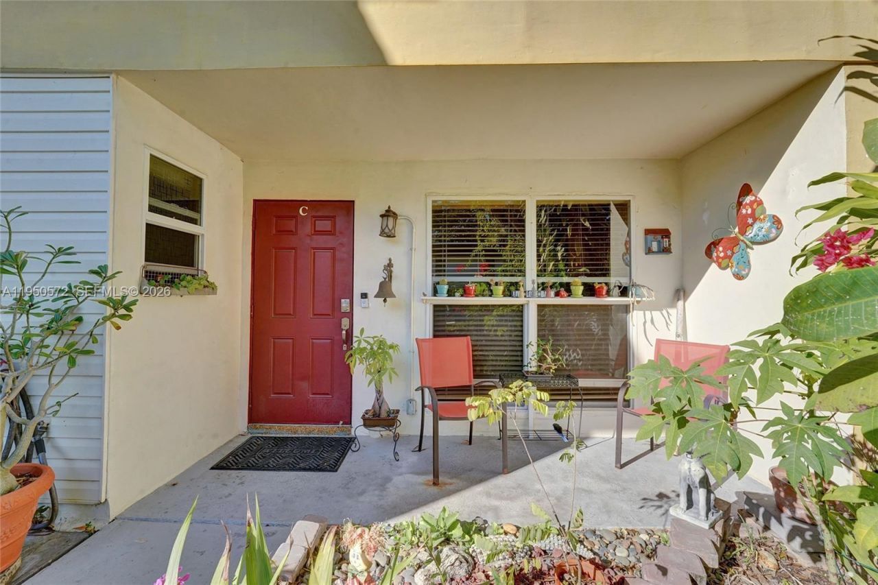 3302 Farragut St, Unit 5C, Hollywood, FL 33021 Photo