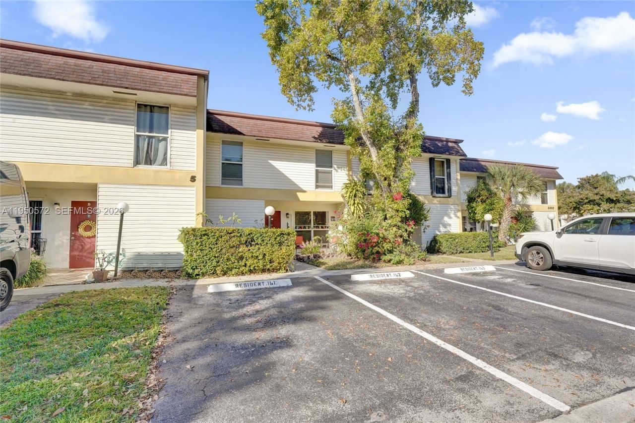 3302 Farragut St, Unit 5C, Hollywood, FL 33021 Photo