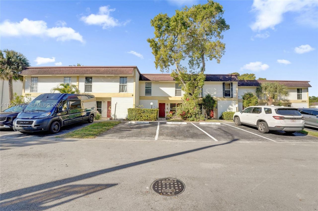 3302 Farragut St, Unit 5C, Hollywood, FL 33021 Photo