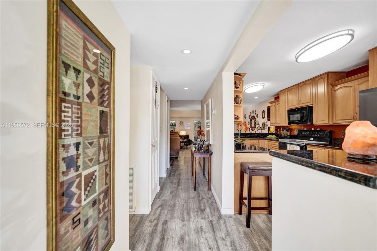 3302 Farragut St, Unit 5C, Hollywood, FL 33021 Photo