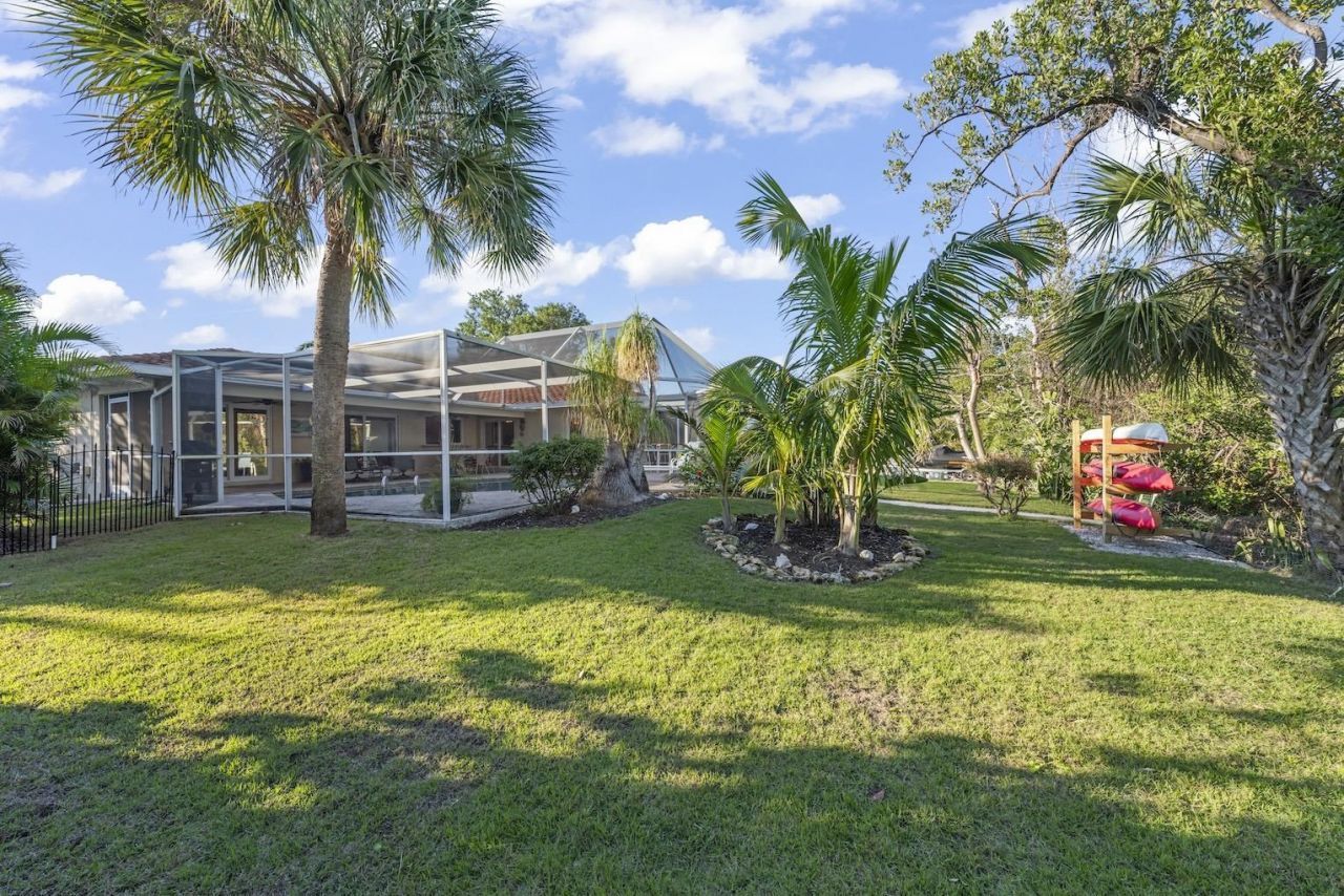 1056 S Yachtsman Dr, Sanibel, FL 33957 Photo
