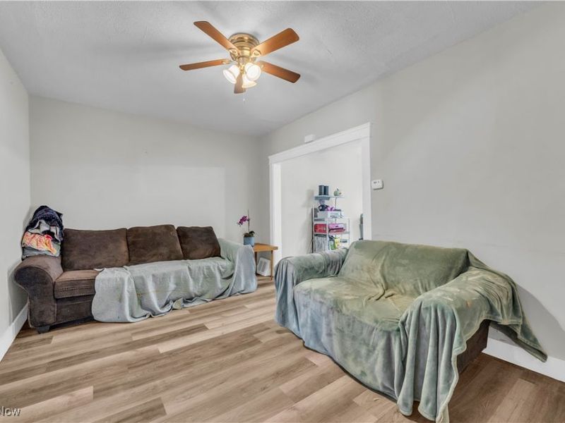 7807 Goodman Avenue, Cleveland, OH 44105 Photo 6