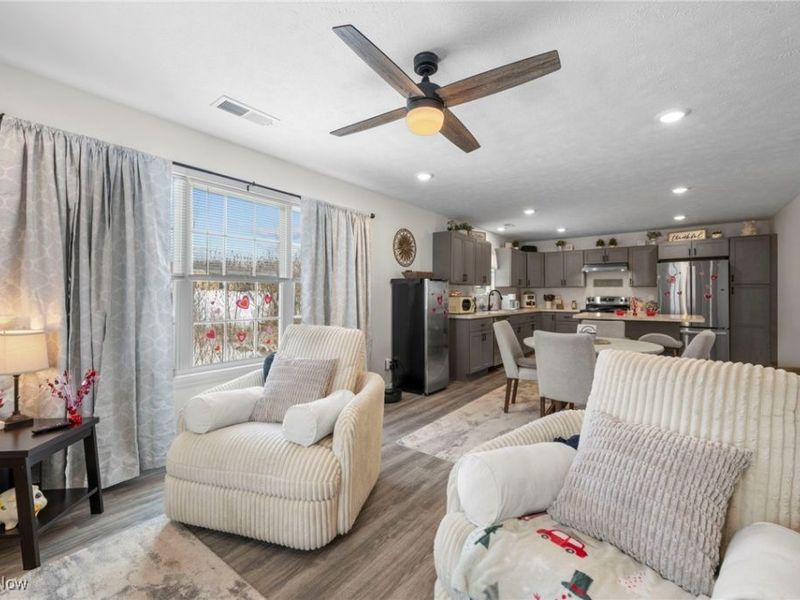 385 Nantucket Drive, Geneva, OH 44041 Photo 11