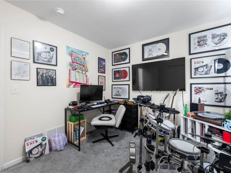 385 Nantucket Drive, Geneva, OH 44041 Photo 21