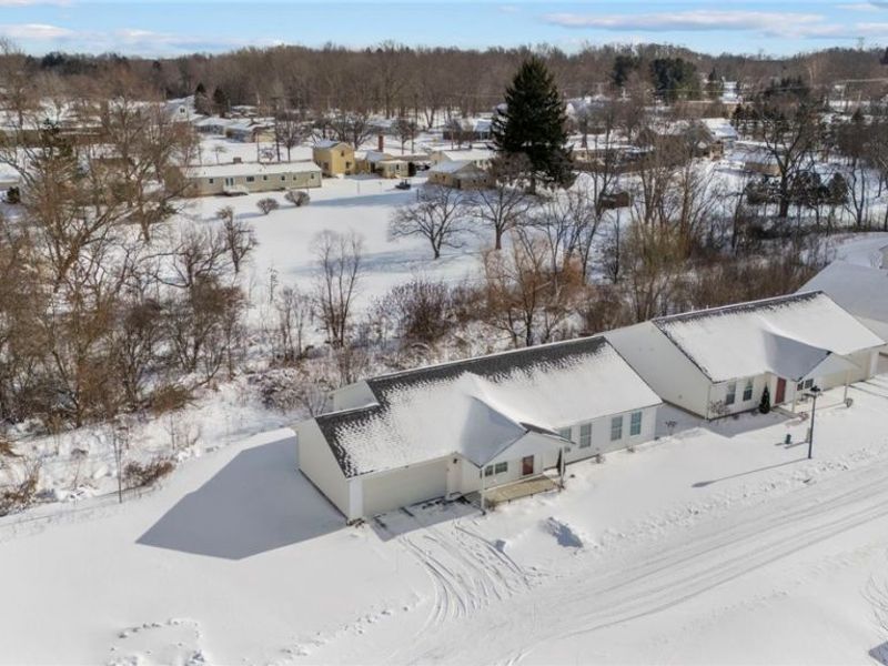 385 Nantucket Drive, Geneva, OH 44041 Photo 23