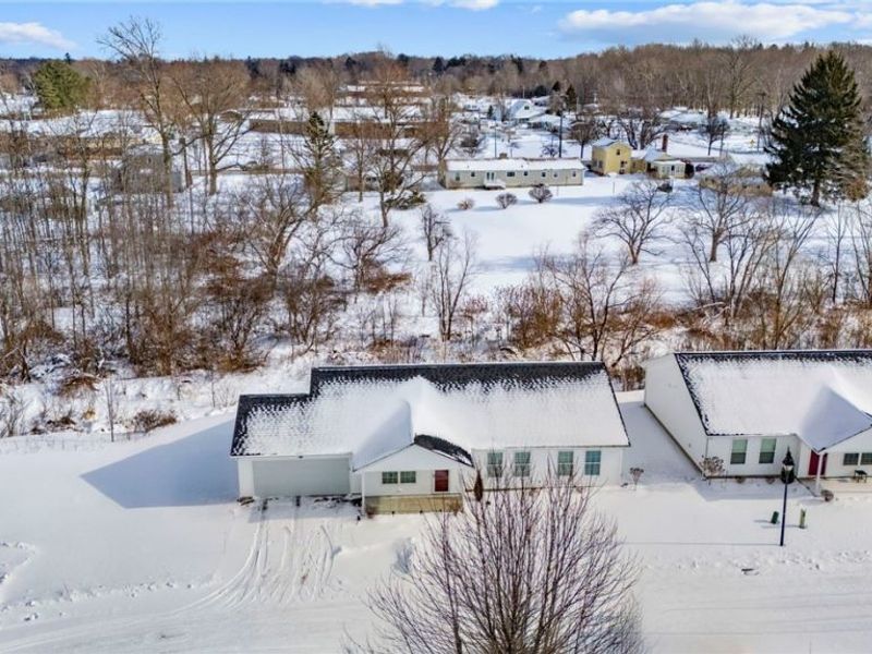 385 Nantucket Drive, Geneva, OH 44041 Photo 24