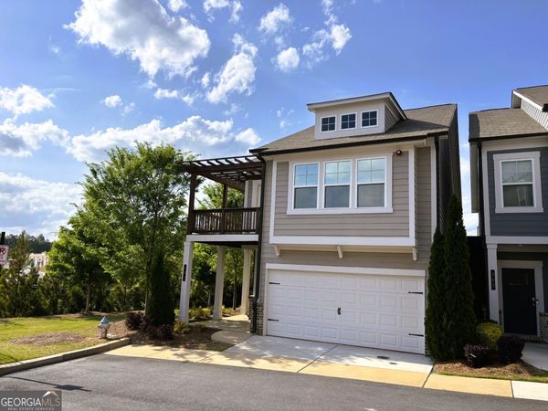 301 Hayden Circle, Woodstock, GA 30189