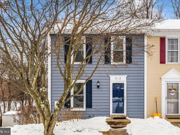 212 HOFF, MOUNT AIRY, MD 21771