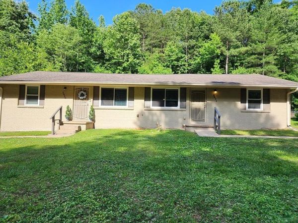 3836 Youngstown Rd , Chattanooga, TN 37406