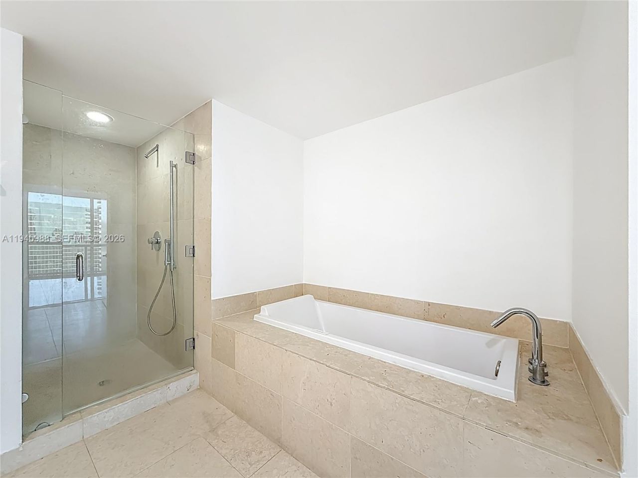 475 Brickell Ave, Unit 4215, Miami, FL 33131 Photo
