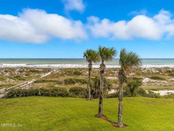 50 SEMINOLE LANDING Road, Atlantic Beach, FL 32233