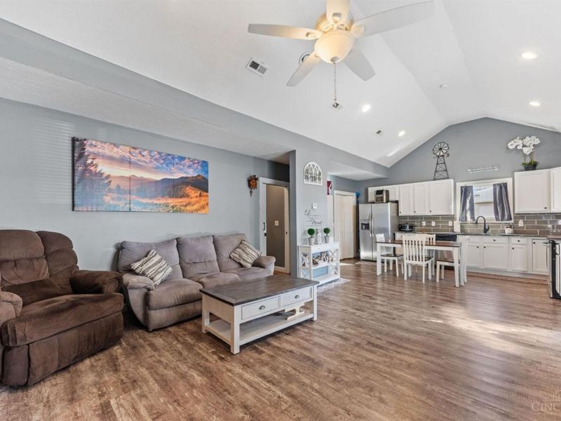 236 N Main Street, Bethel, OH 45106 Photo 12