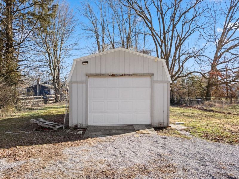 236 N Main Street, Bethel, OH 45106 Photo 9