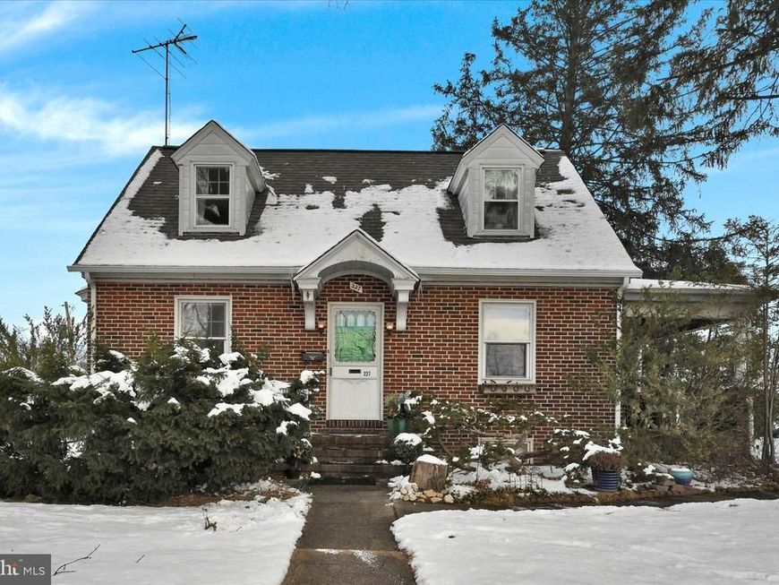 227 W King Street, Pottstown, PA 19464 Main Photo