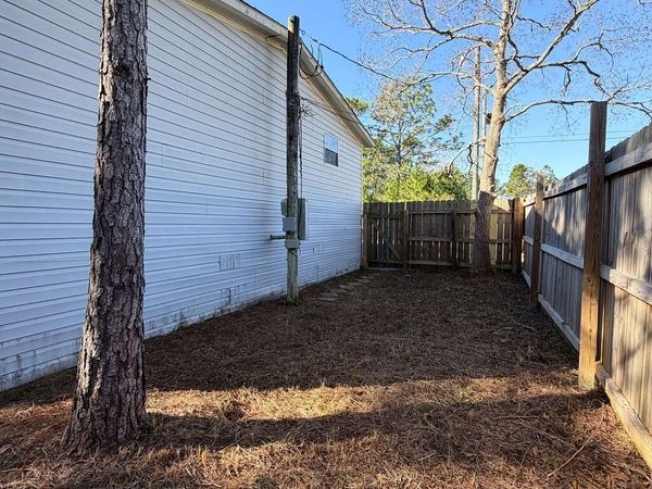 2244 Jeannie Street, Navarre, FL 32566