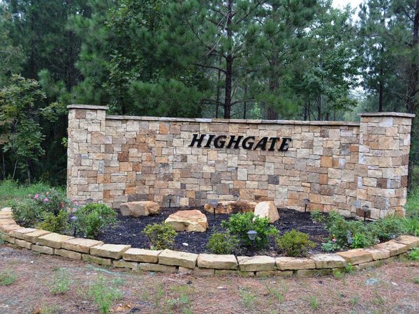1140 Highgate Point, Soddy Daisy, TN 37379