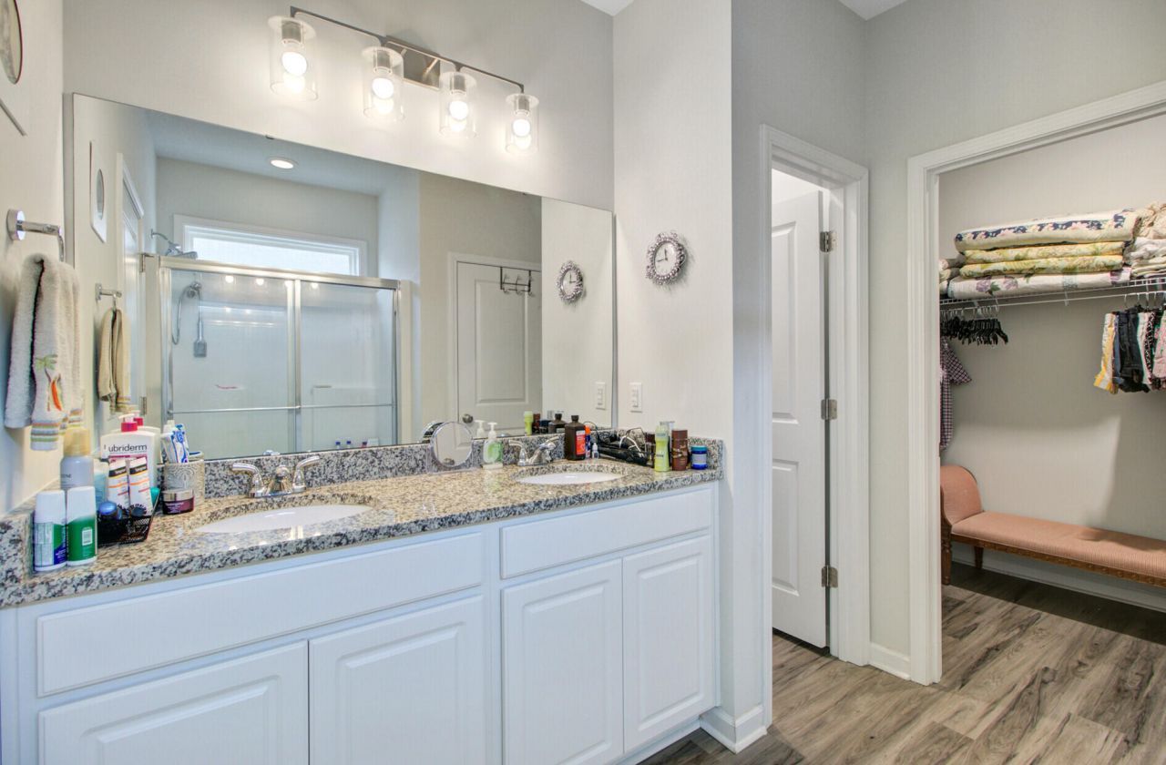 142 Clydesdale Circle Photo 20