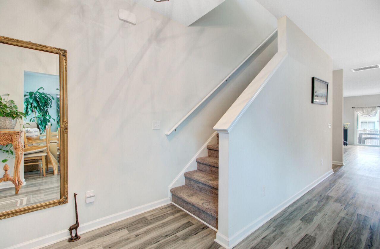 142 Clydesdale Circle Photo 22