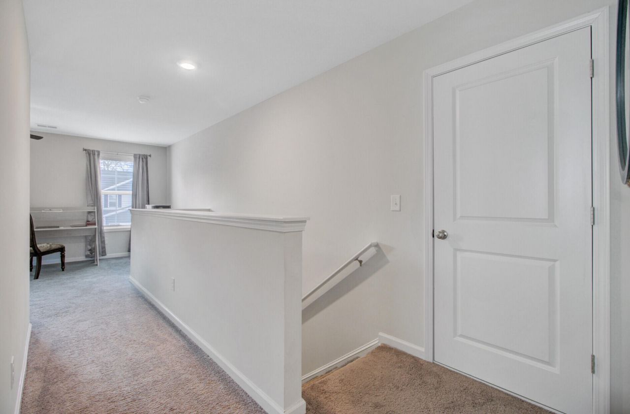 142 Clydesdale Circle Photo 23