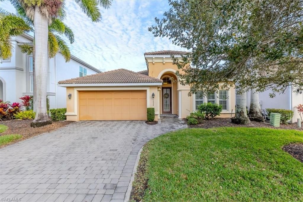 1674 Serrano Cir, Naples, FL 34105 Photo