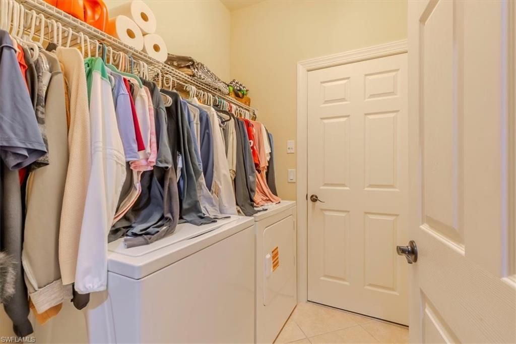 1674 Serrano Cir, Naples, FL 34105 Photo