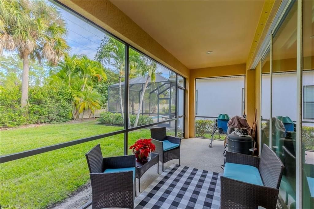 1674 Serrano Cir, Naples, FL 34105 Photo