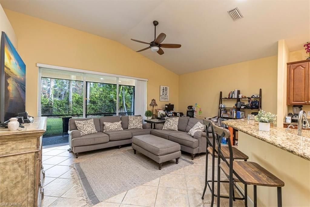 1674 Serrano Cir, Naples, FL 34105 Photo