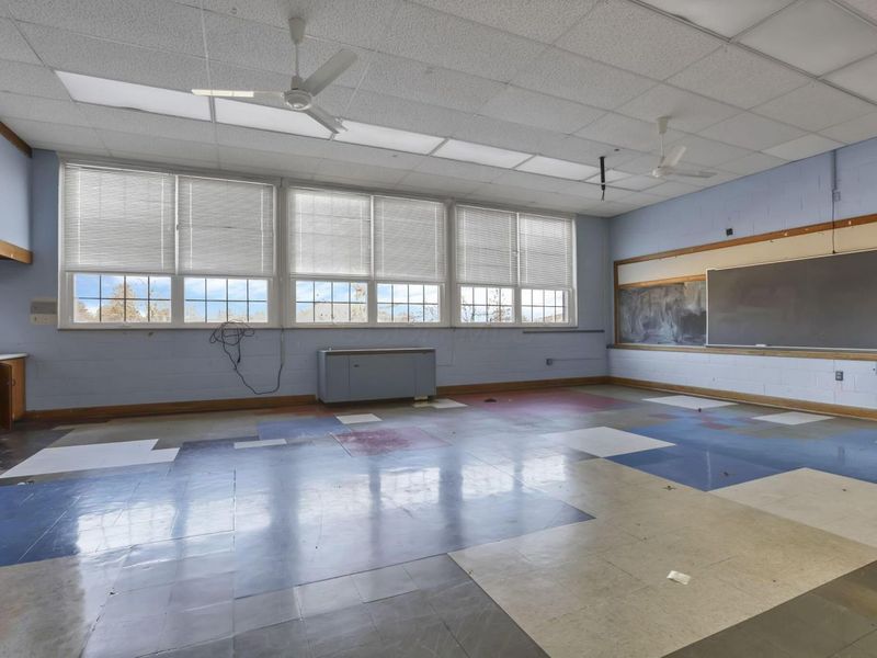 709 Deacon Street, Hebron, OH 43025 Photo 15