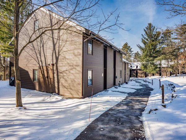 2 Cedar Trail, Unit 2, Wisconsin Dells, WI 53965