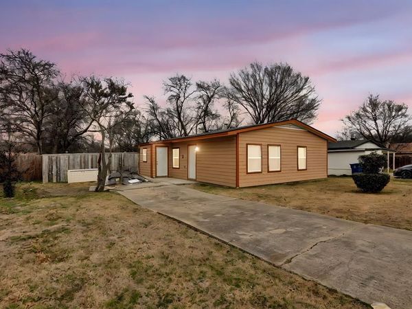 219 Loma Drive, Garland, TX 75040